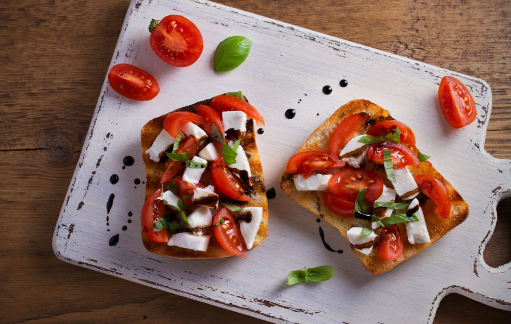 Tomato and mozzarella bruschetta with CBD oil
