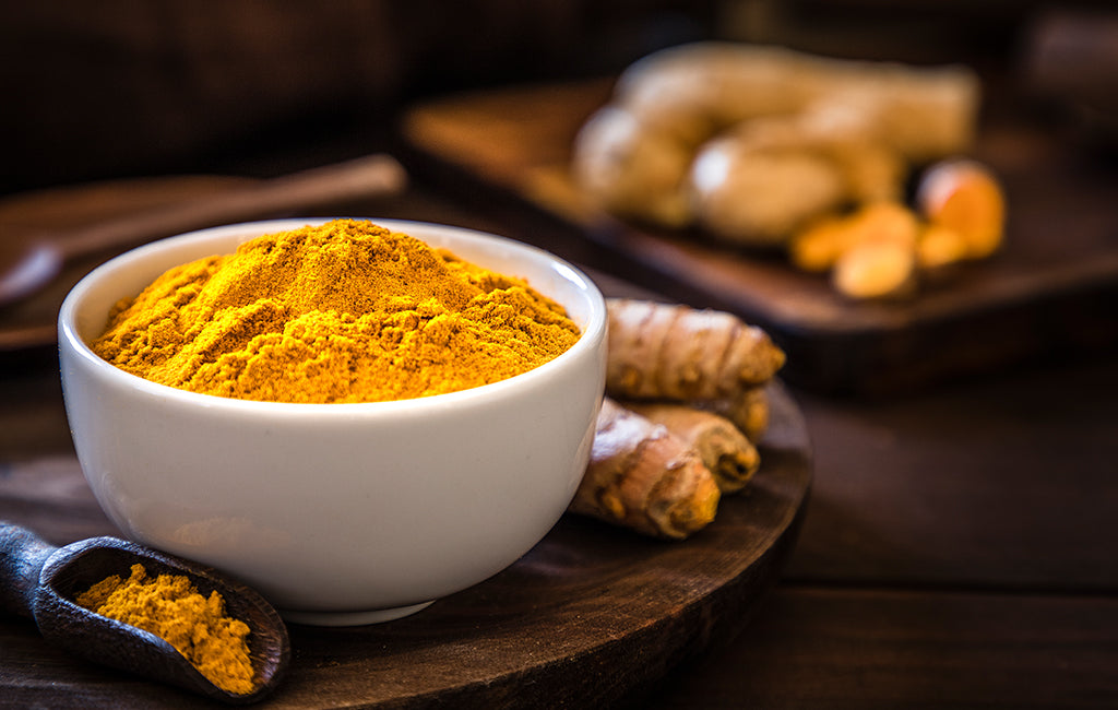 turmeric root and turmeric powder